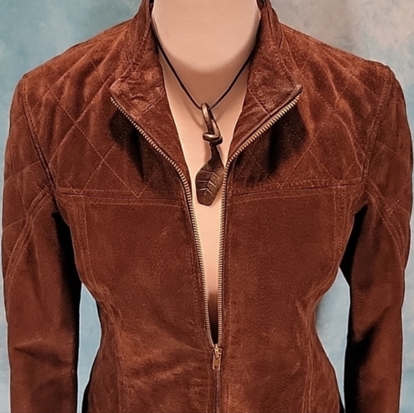 🧡Suede Ruff Hewn Leather Jacket with Quilted Accents on Yolks/Sleeves - Picture 15 of 15